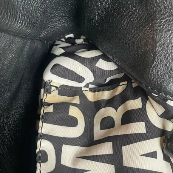 Marc By Marc Jacobs Black Tote with Gold Details - Picture 9 of 10